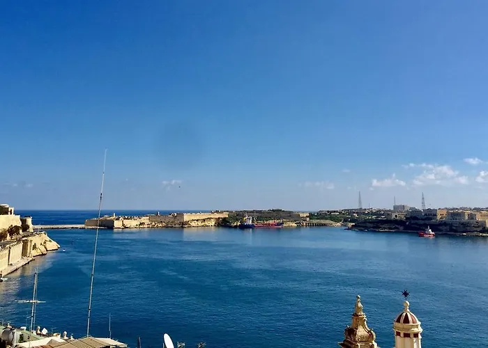 Luciano Valletta Studio - Self Catering