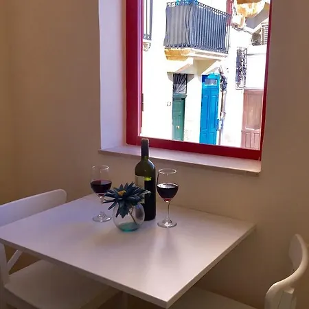 Luciano Valletta Studio - Self Catering Exterior photo